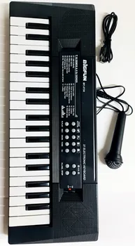 פסנתר 37 קלידים עם מיקרופון